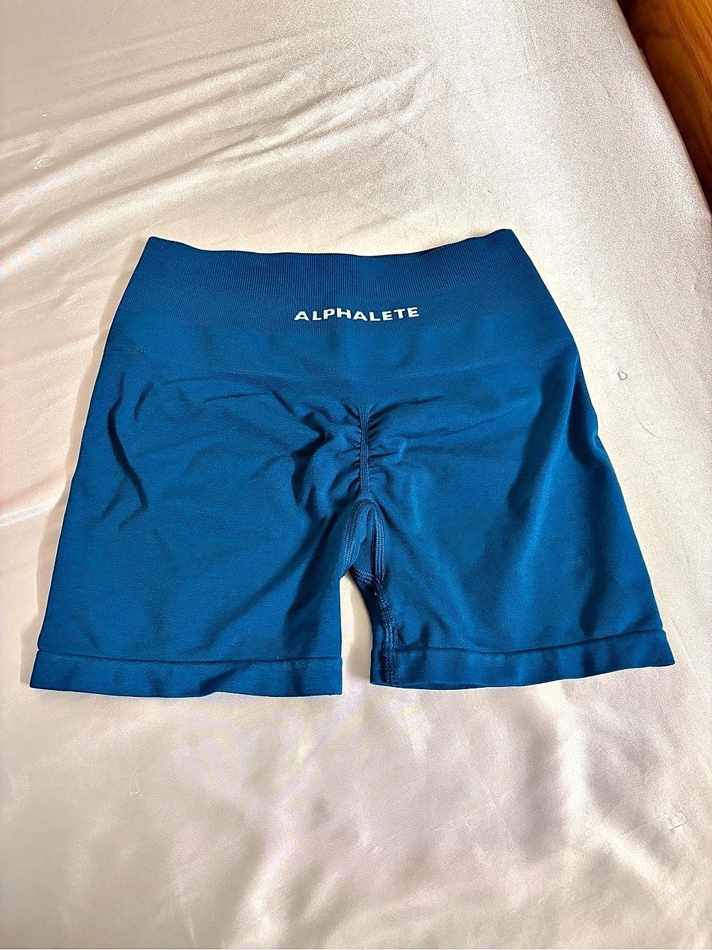 Alphalete Amplify Short 4.5" - Galactic Ocean